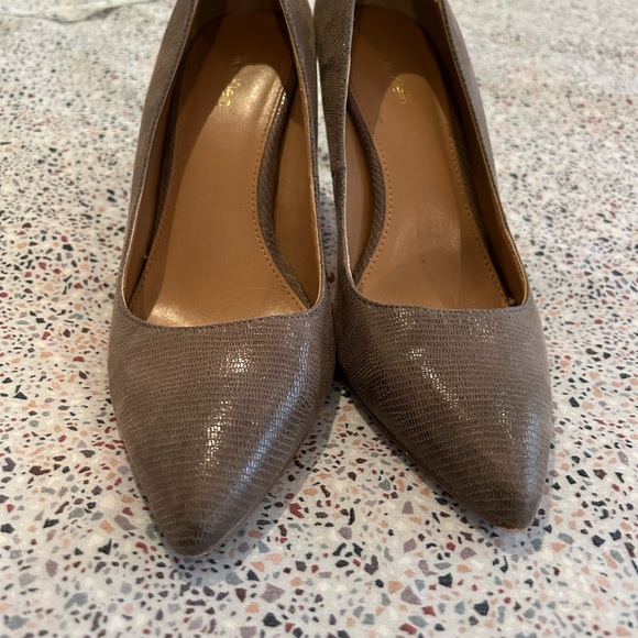 Calvin Klein Heels - Picture 4 of 10